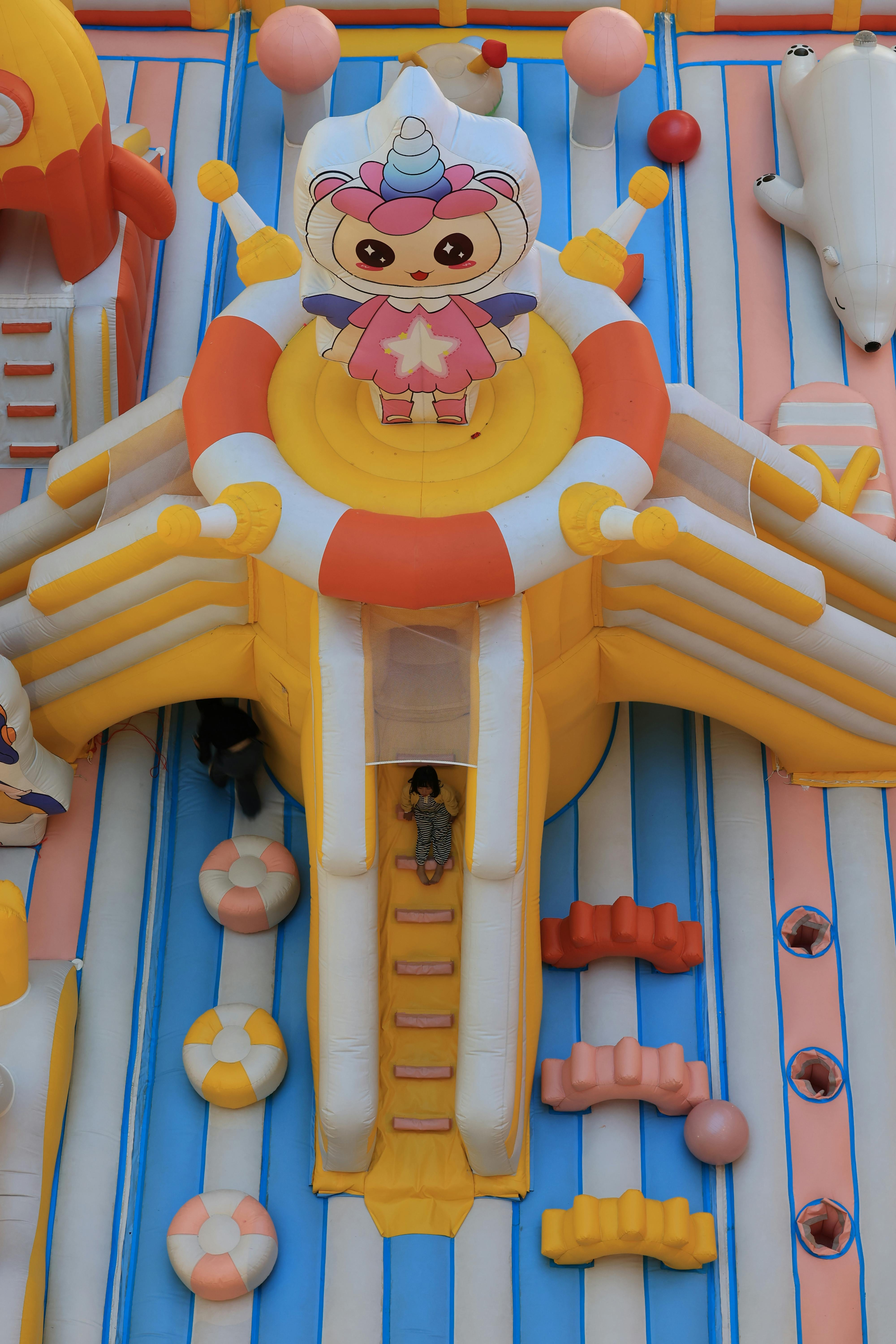 Inflatable park play area